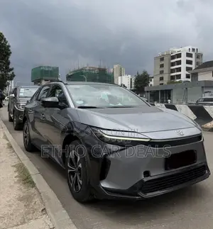 Toyota bZ4X 2023 Gray