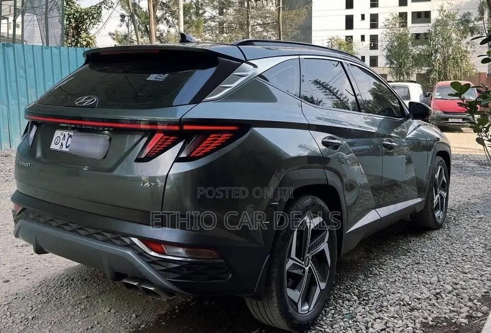 Hyundai Tucson 2023 Gray