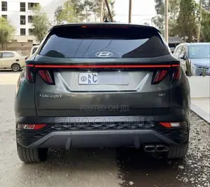 Hyundai Tucson 2023 Gray