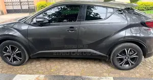 Toyota C-HR 2021 Black