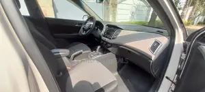 Hyundai Creta 2017 Pink