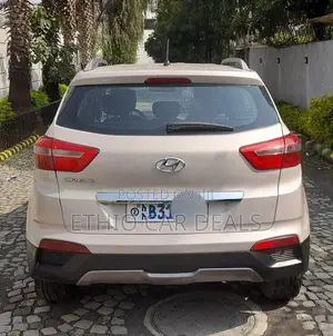 Hyundai Creta 2017 Pink
