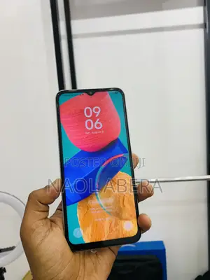 New Samsung Galaxy M33 5G 128 GB White