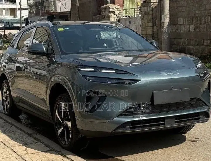 New BYD Sealion 06 EV 2025 Green