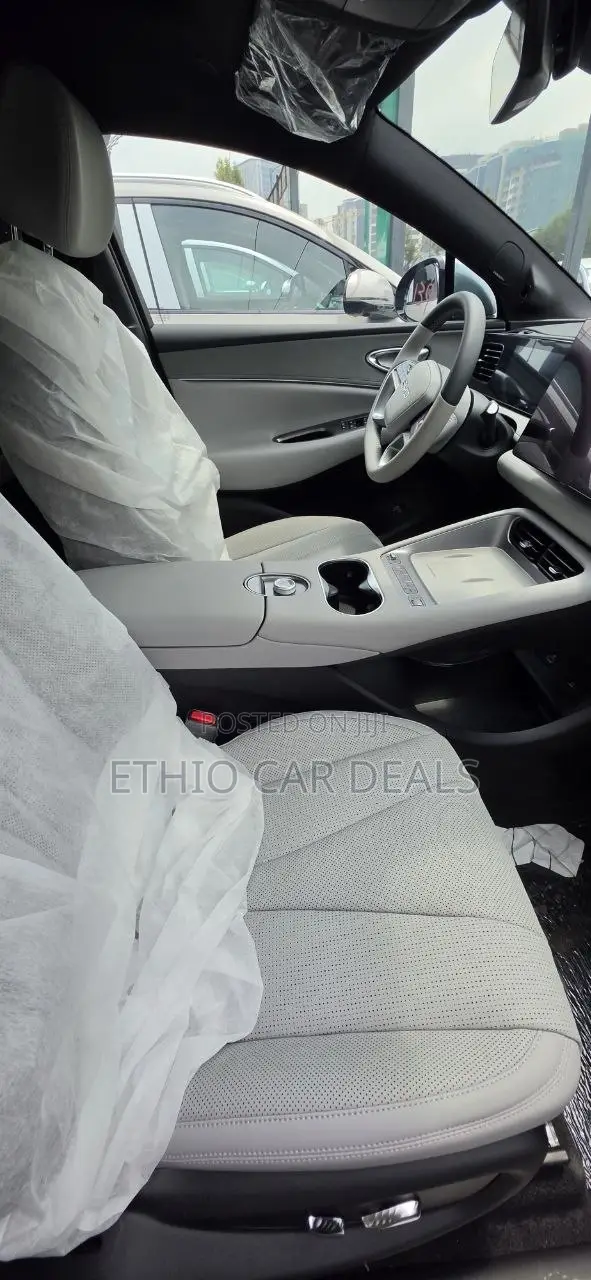 New BYD Sealion 06 EV 2025 Green