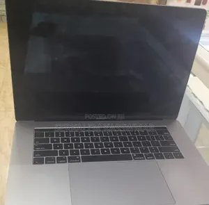 New Laptop Apple MacBook Pro 2018 16GB Intel Core i7 SSD 512GB