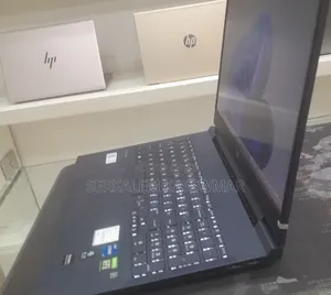 New Laptop HP Victus 15 16GB Intel Core i7 SSD 512GB