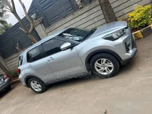 Toyota Raize 2023 Silver
