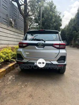 Toyota Raize 2023 Silver