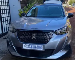 Peugeot 2008 2023 Purple