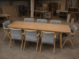 Dining Table Witj 8 Chairs