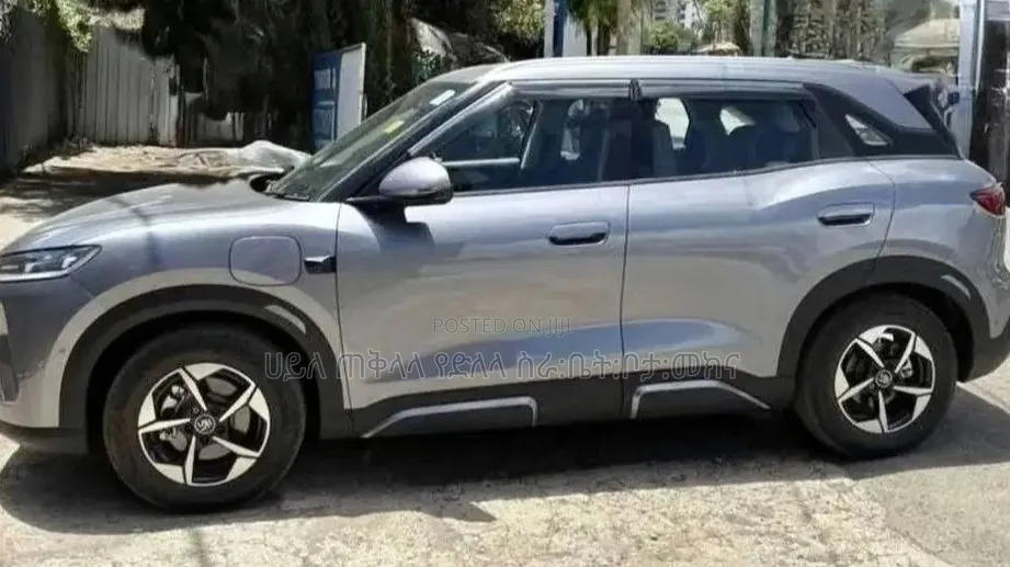 BYD Yuan Up 2025 Beige