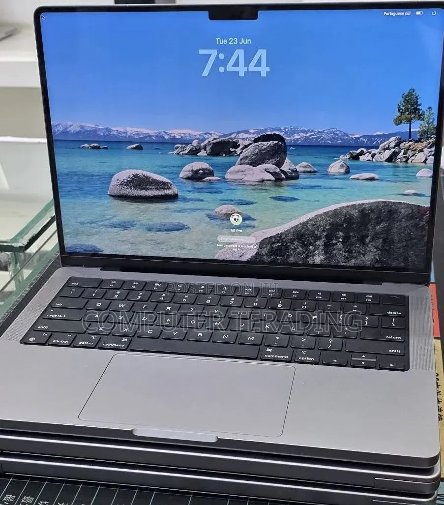 New Laptop Apple MacBook Pro 2021 M1 16GB Apple M1 SSD 512GB