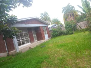 Furnished 6bdrm Villa in Ayat Zone Inside, Yeka for sale