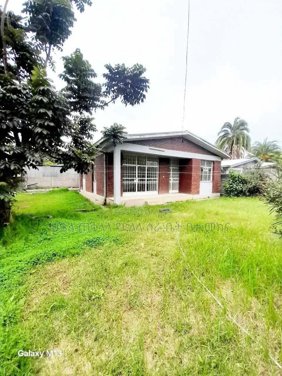 Furnished 6bdrm Villa in Ayat Zone Inside, Yeka for sale
