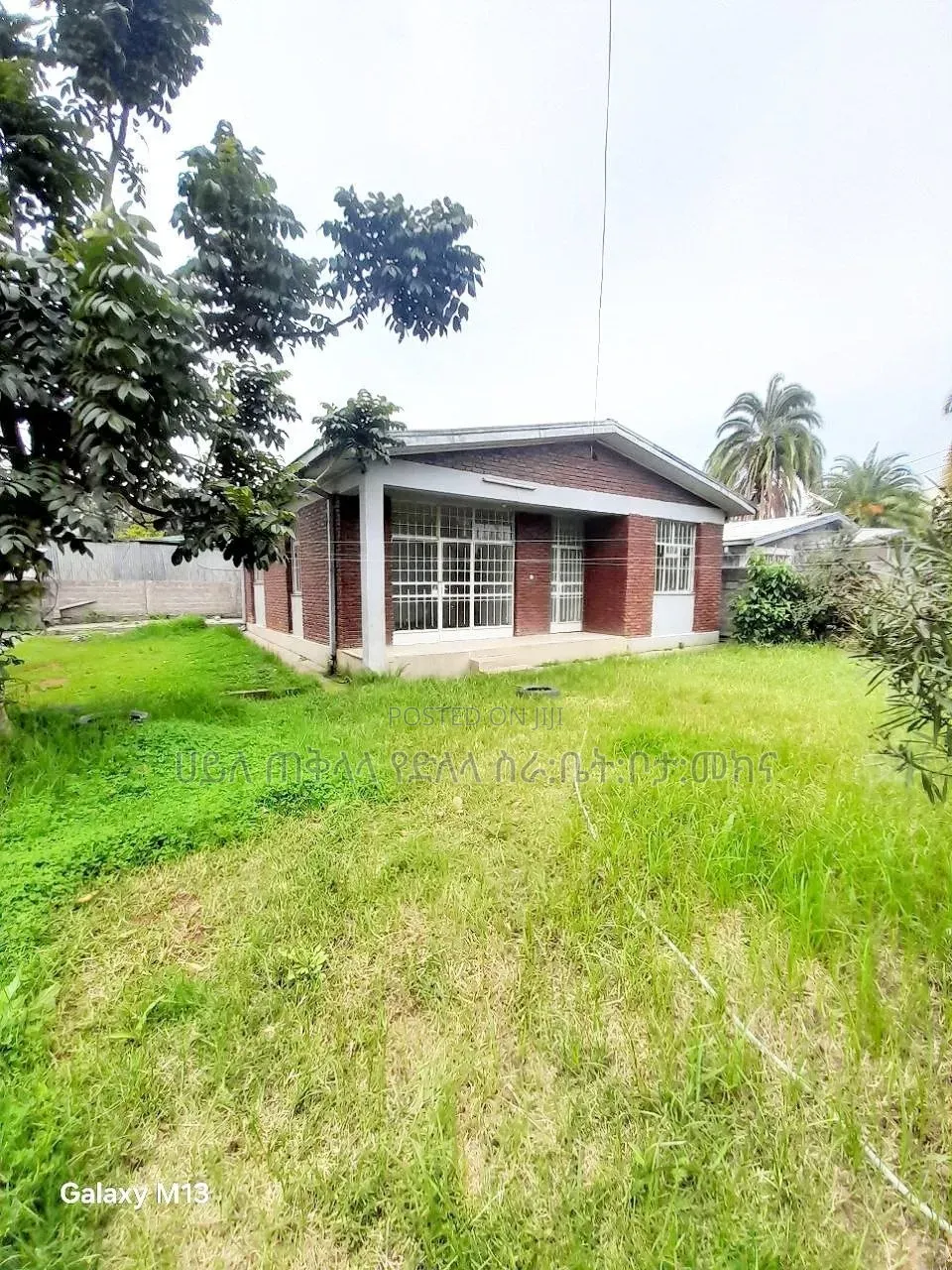 Furnished 6bdrm Villa in Ayat Zone Inside, Yeka for sale