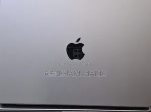 New Laptop Apple MacBook 32GB Apple M1 Pro SSD 512GB
