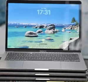New Laptop Apple MacBook Pro 2020 M1 8GB Apple M1 SSD 512GB