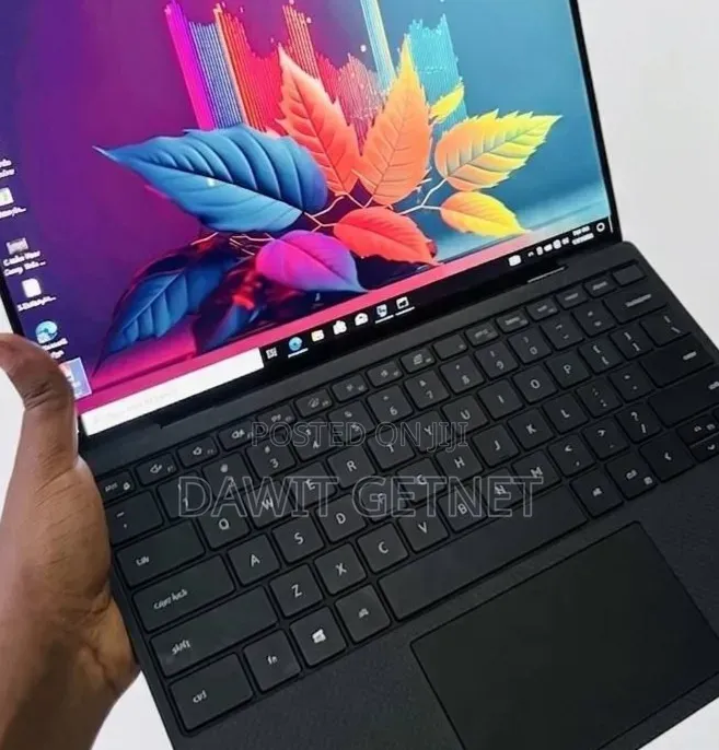 New Laptop Dell XPS 15 32GB Intel Core i7 SSD 512GB
