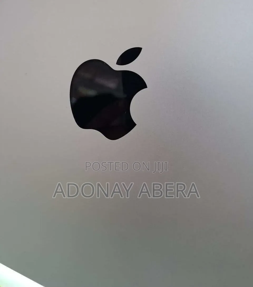 New Laptop Apple MacBook 16GB SSD 1T