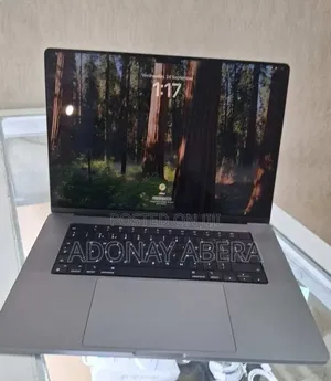 New Laptop Apple MacBook 16GB SSD 1T