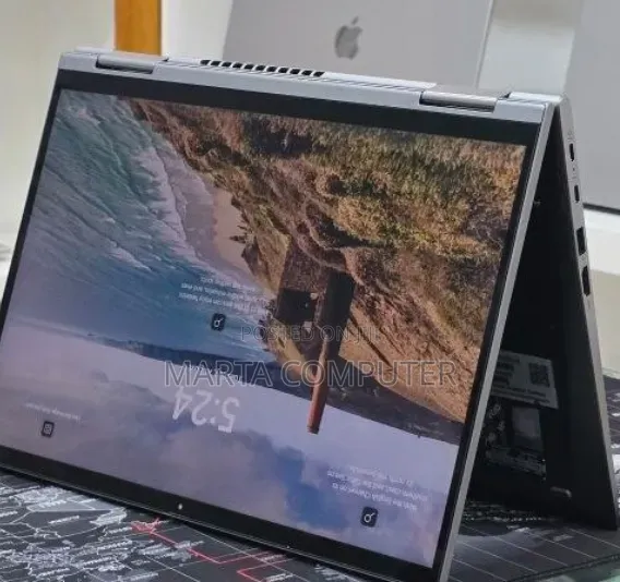 New Laptop Lenovo ThinkPad X1 Yoga 16GB Intel Core i5 SSD 512GB