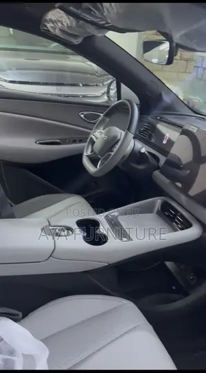 New BYD Seal 2025 Ivory