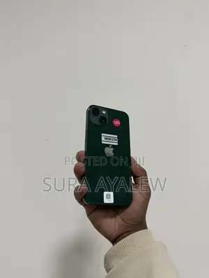 Apple iPhone 13 128 GB Green