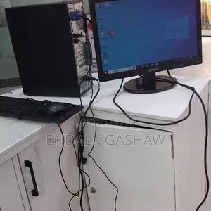 New Desktop Computer Lenovo 4GB Intel Core i3 HDD 500GB