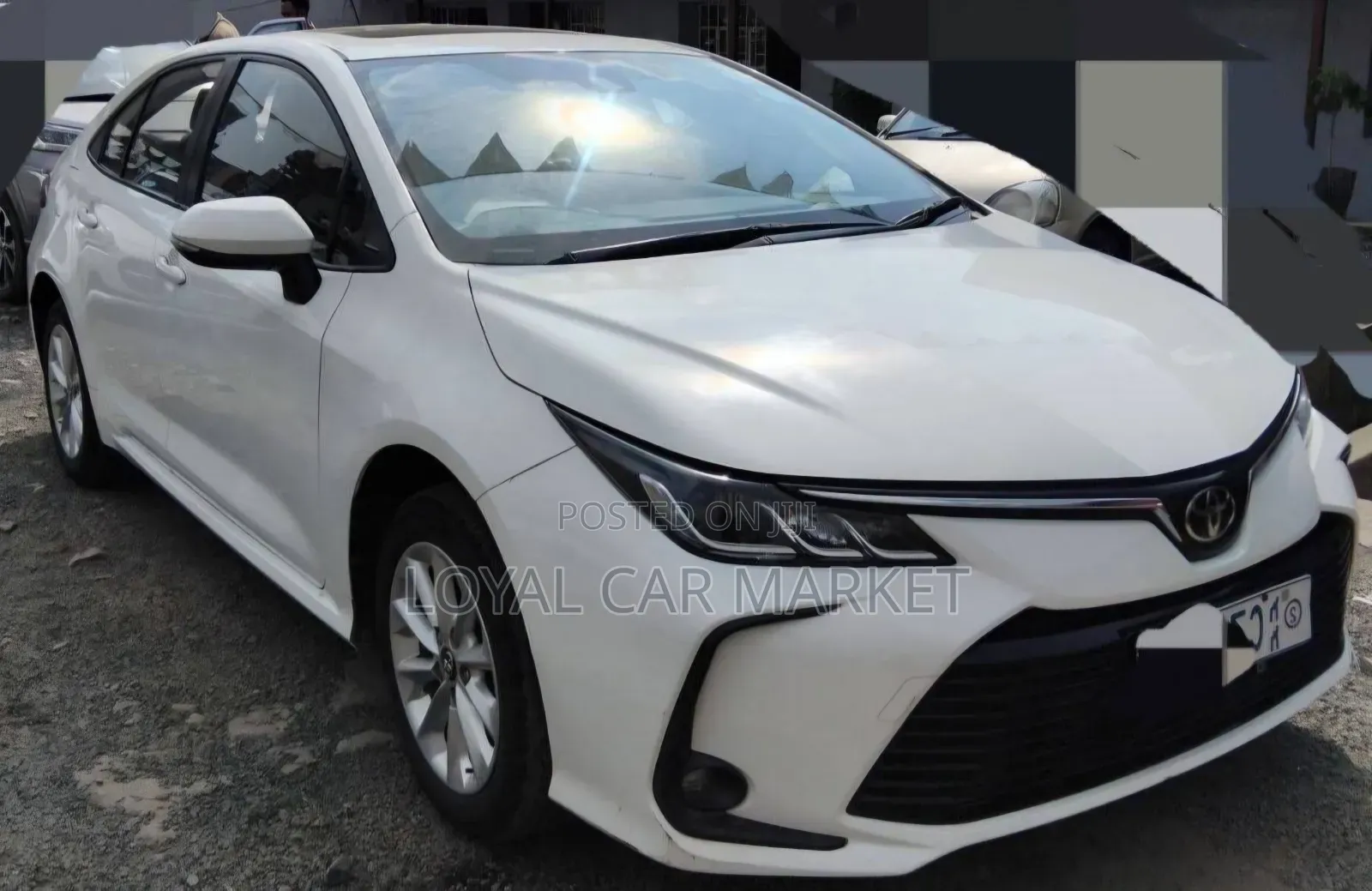 Toyota Corolla 2022 White