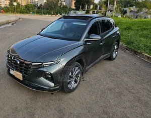 Hyundai Tucson 2022 Gray