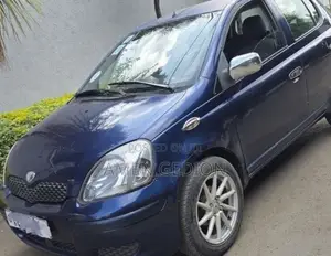 Toyota Vitz 2002 Blue