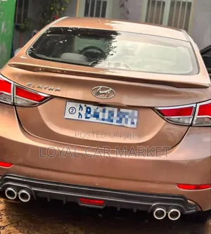 Hyundai Elantra 2015 Orange