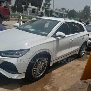 BYD E2 43 kWh 94 hp FWD 2024 White