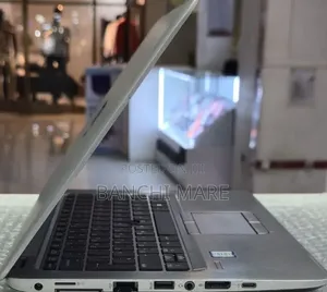 New Laptop HP EliteBook 820 G3 8GB Intel Core i5 HDD 1T