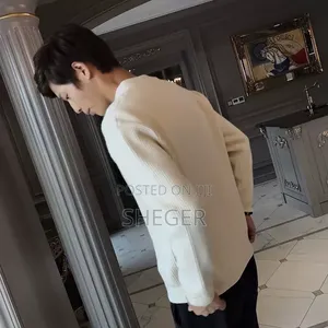 Thick v-Neck Japanese Sweater