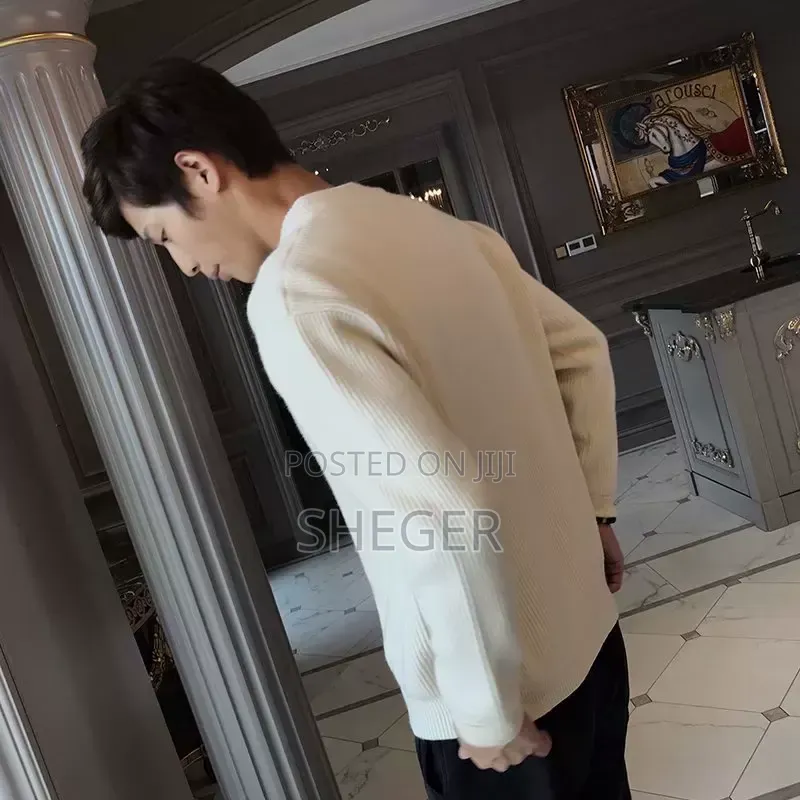 Thick v-Neck Japanese Sweater