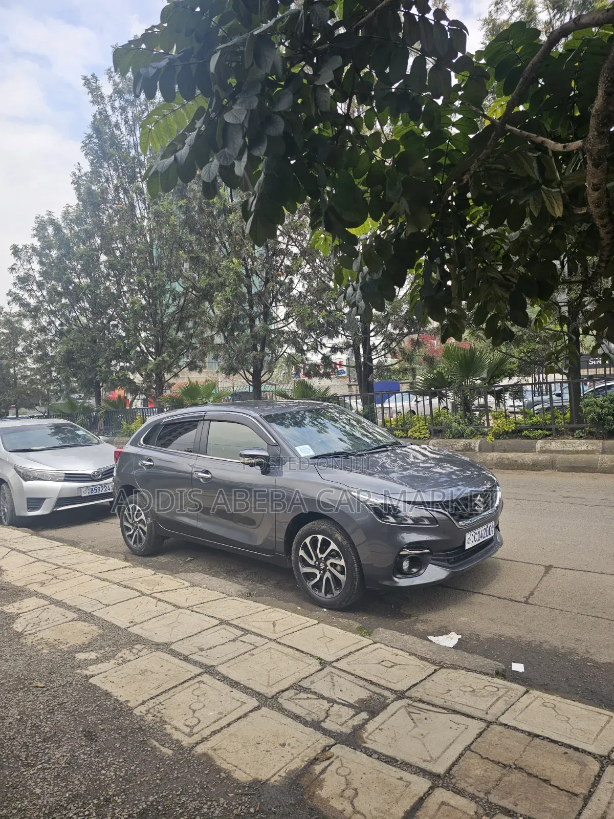 Suzuki Baleno 2022 Gray