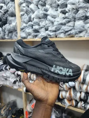 Premium Hoka Mafate X Trail Sneakers