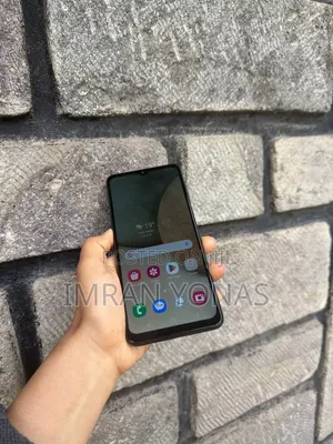 Samsung Galaxy A12 64 GB Black