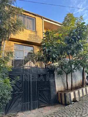 Furnished 3bdrm Villa in Villa, Kolfe Keranio for sale