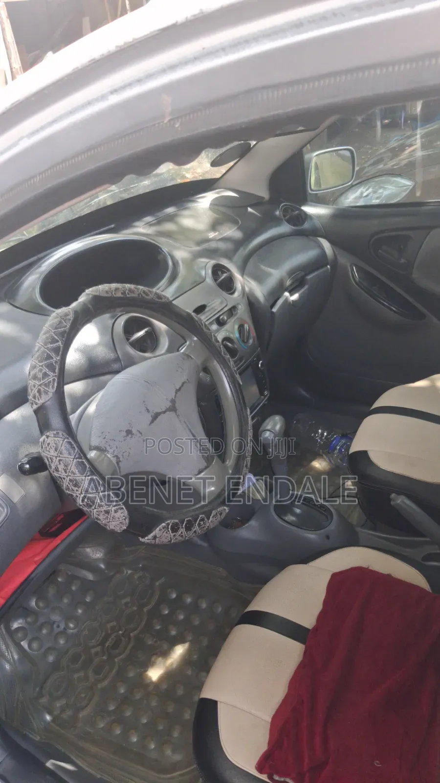 Toyota Vitz 2001 Gray