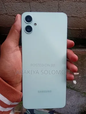 Samsung Galaxy M05 64 GB