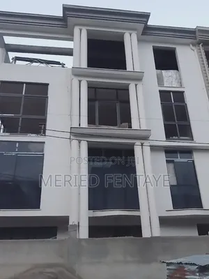 8bdrm House in Bole for sale