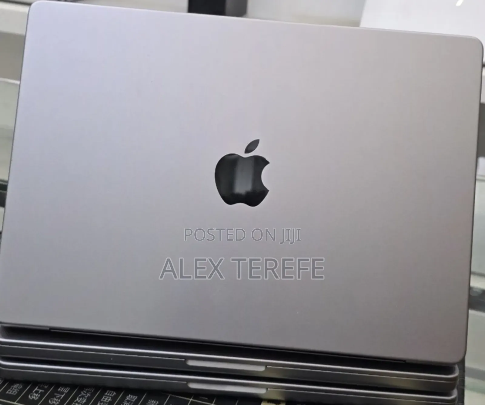 New Laptop Apple MacBook Pro 2021 M1 32GB Apple M1 Pro SSD 512GB