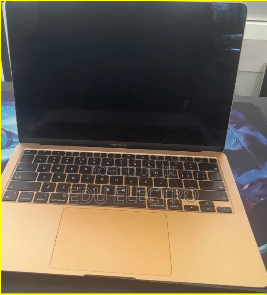 New Laptop Apple MacBook Air 2020 M1 8GB Apple M1 SSD 256GB