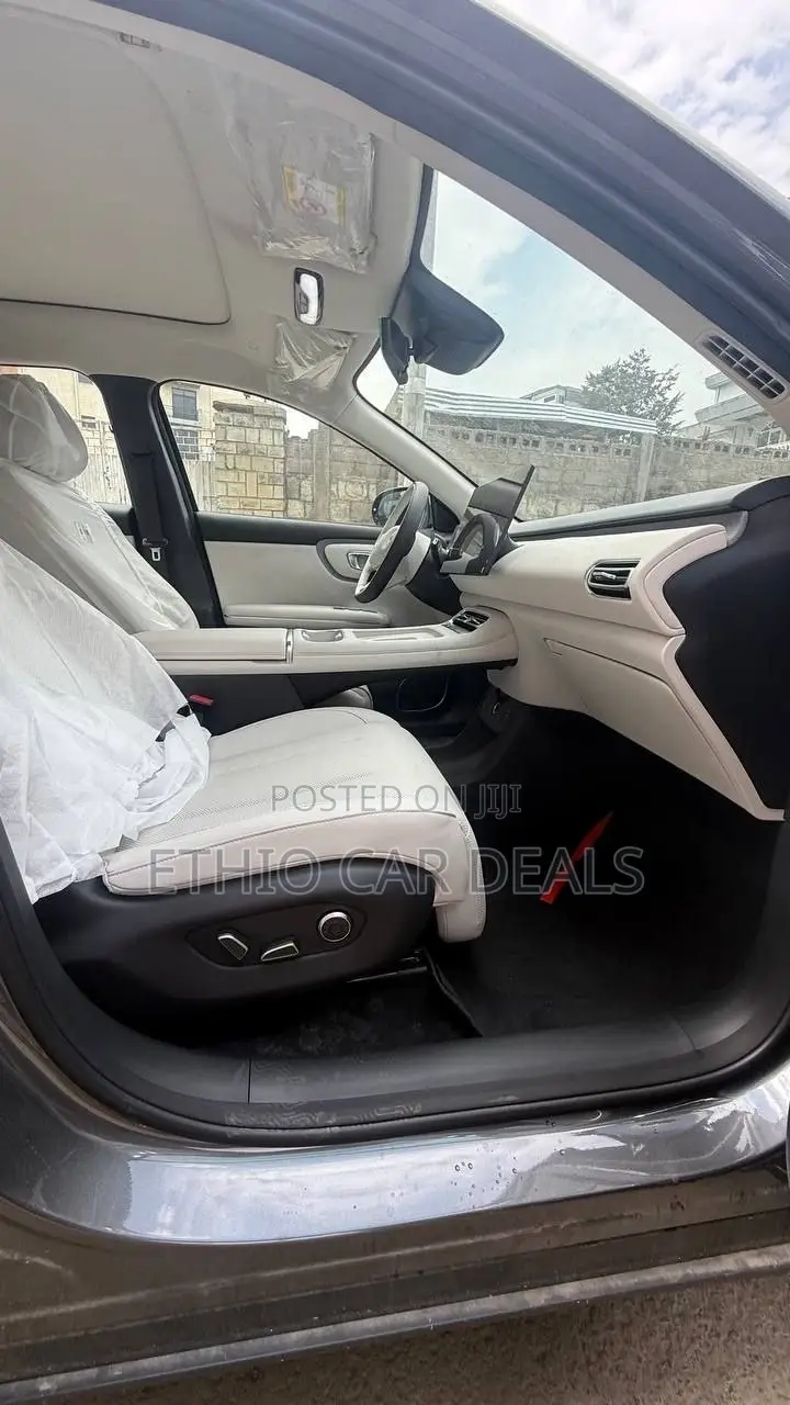 New Changan UNI-Z 2026 Black