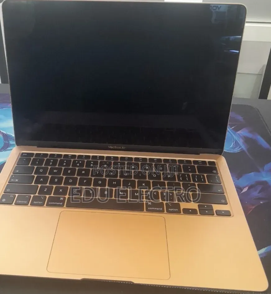 New Laptop Apple MacBook Air 2020 M1 8GB Apple M1 SSD 256GB