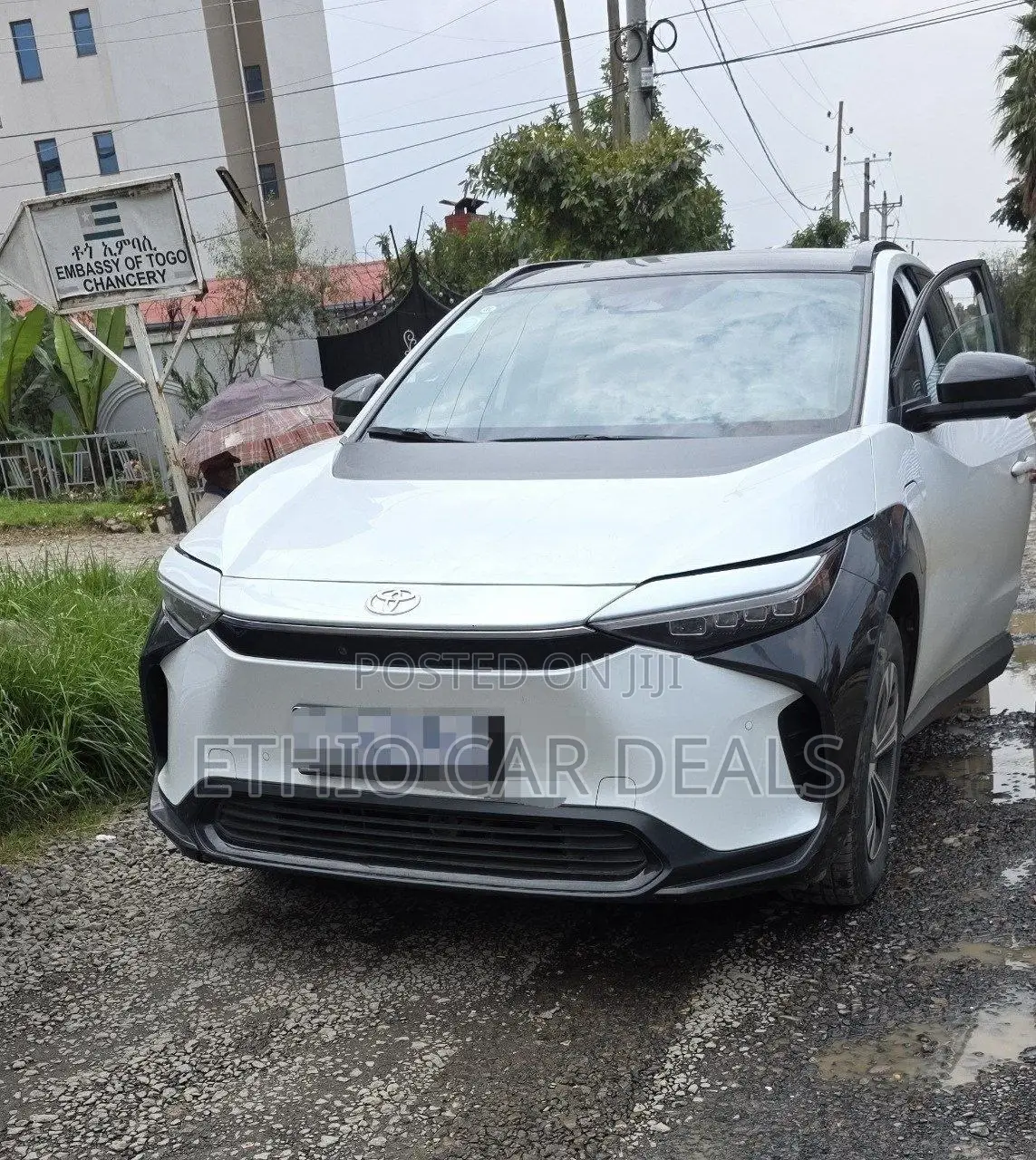 Toyota bZ4X 2024 White