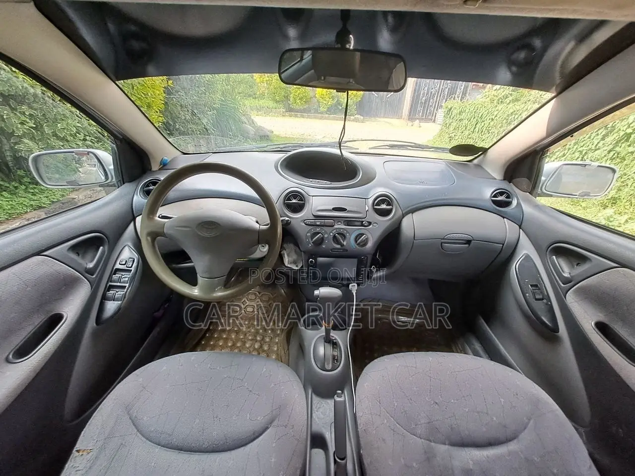 Toyota Vitz 1.0 FWD 5dr 2001 Silver